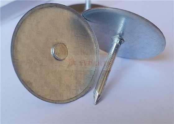 La saldatura capa della tazza di scarico del condensatore di 12 calibri appunta l'isolamento di fissaggio sulla superficie di metallo